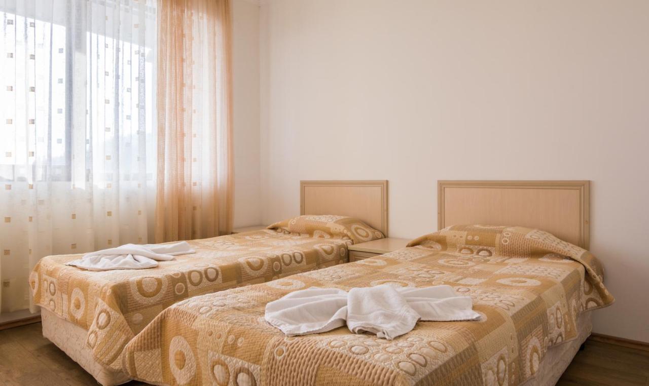 Apart Hotel Stenata Pamporovo Exterior photo